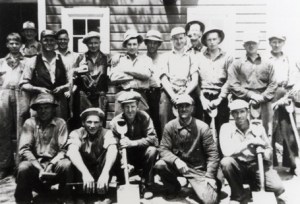 10869_workers_1930_2_455_455_22_15_Center_max_width_